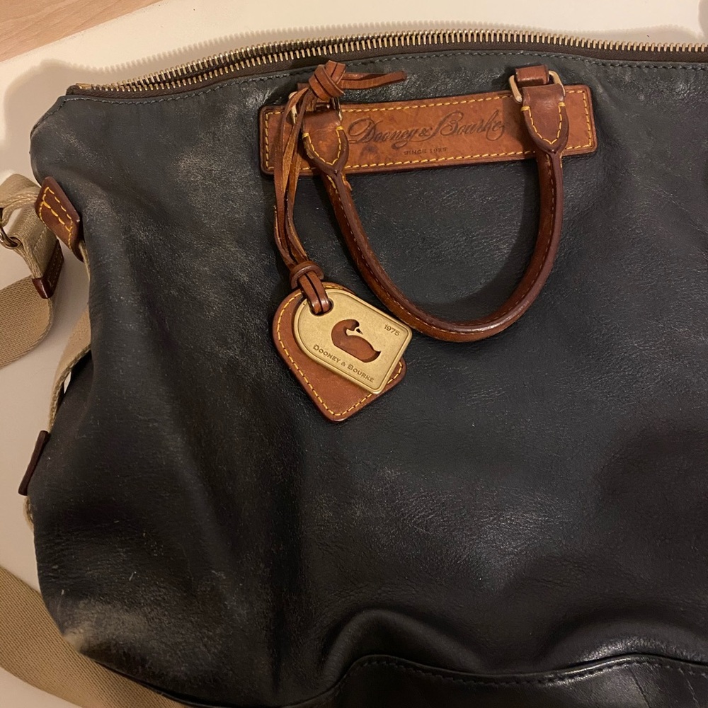 Navy Leather Dooney & Bourke Crossbody Bag - Picture 3 of 7